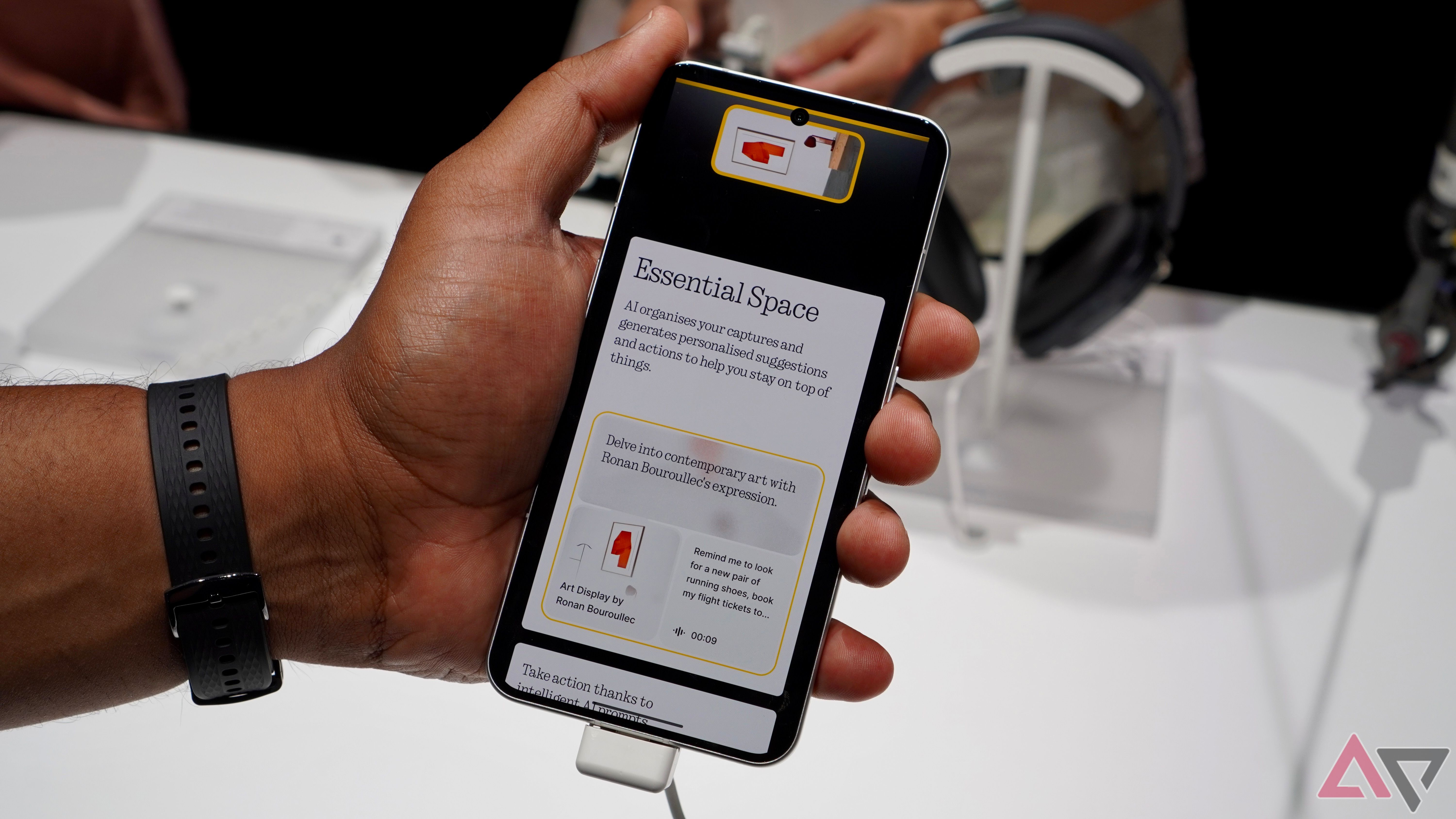 The Nothing Phone 3's Essential Space mode