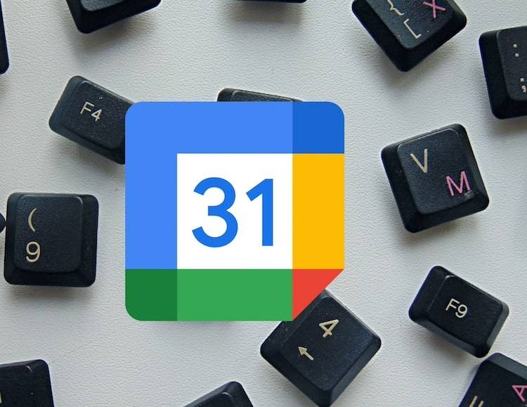 a Google Maps pin inside the profile of a smartphone with a blurred home screen