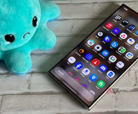 Samsung-Galaxy-Z-Fold-7-open-on-desk-showing-inside-screen