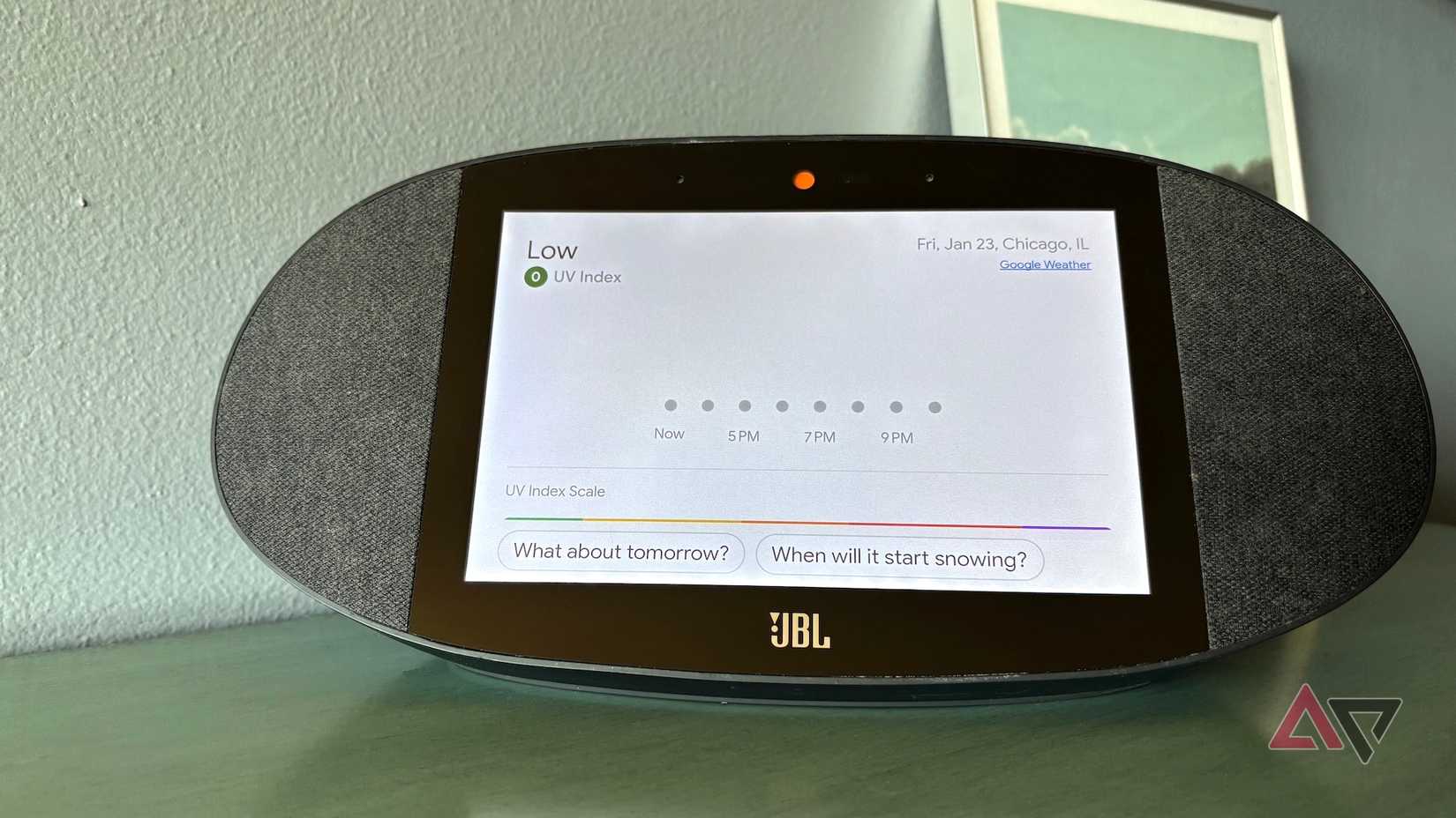 Google Chrome's menu with options like Find in page, Share, etc., on an Android phone