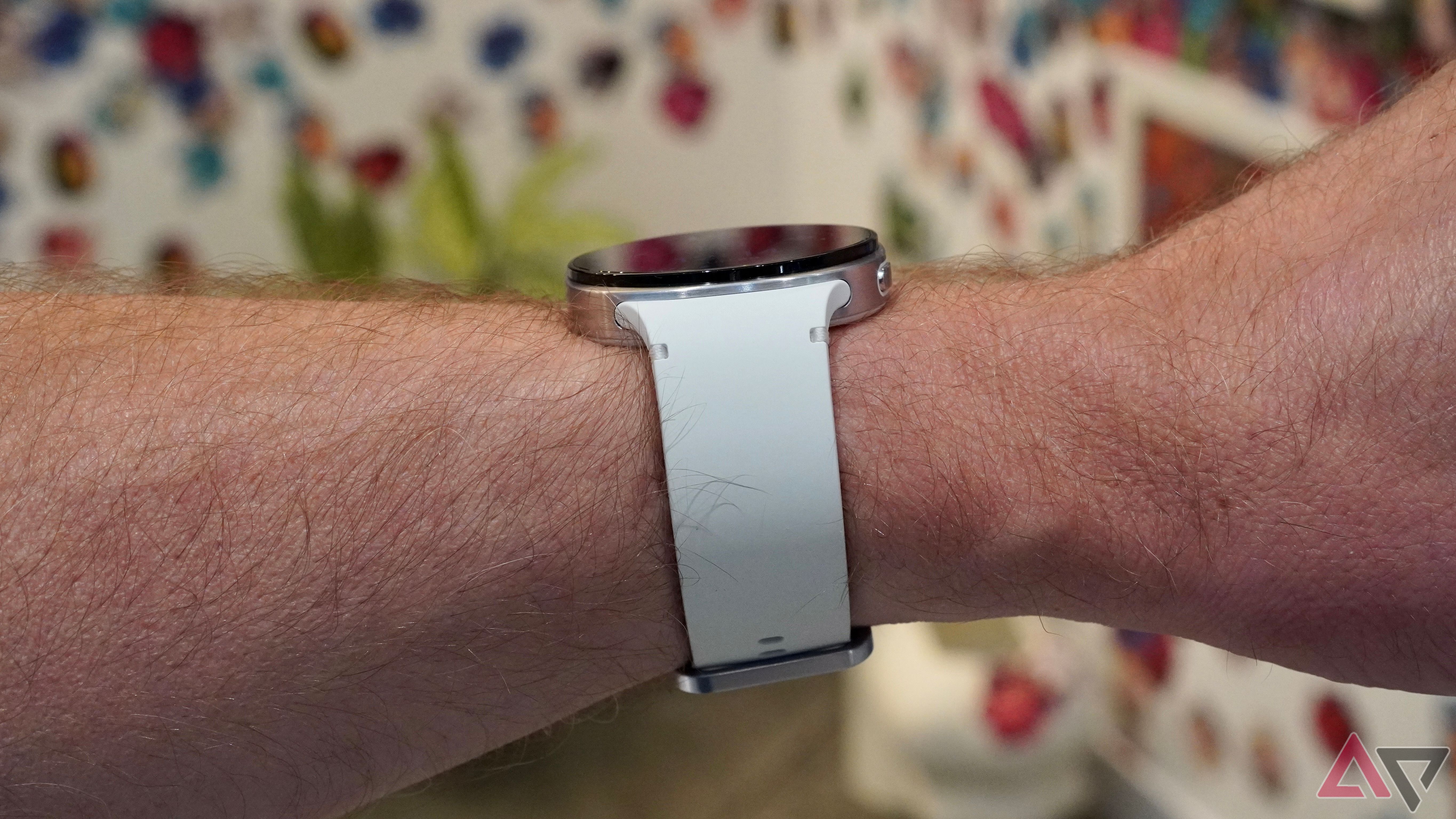 samsung-galaxy-watch-8-wrist-profile