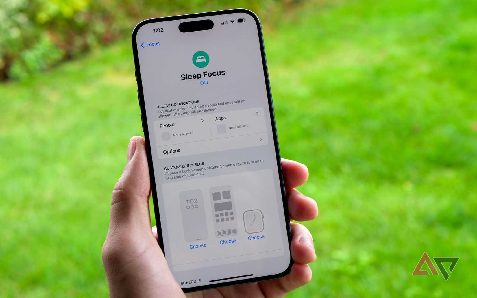 Best foldable phones AP feature image with Samsung Galaxy Z Fold 6 on the left and Motorola Razr+ (2024) on the left